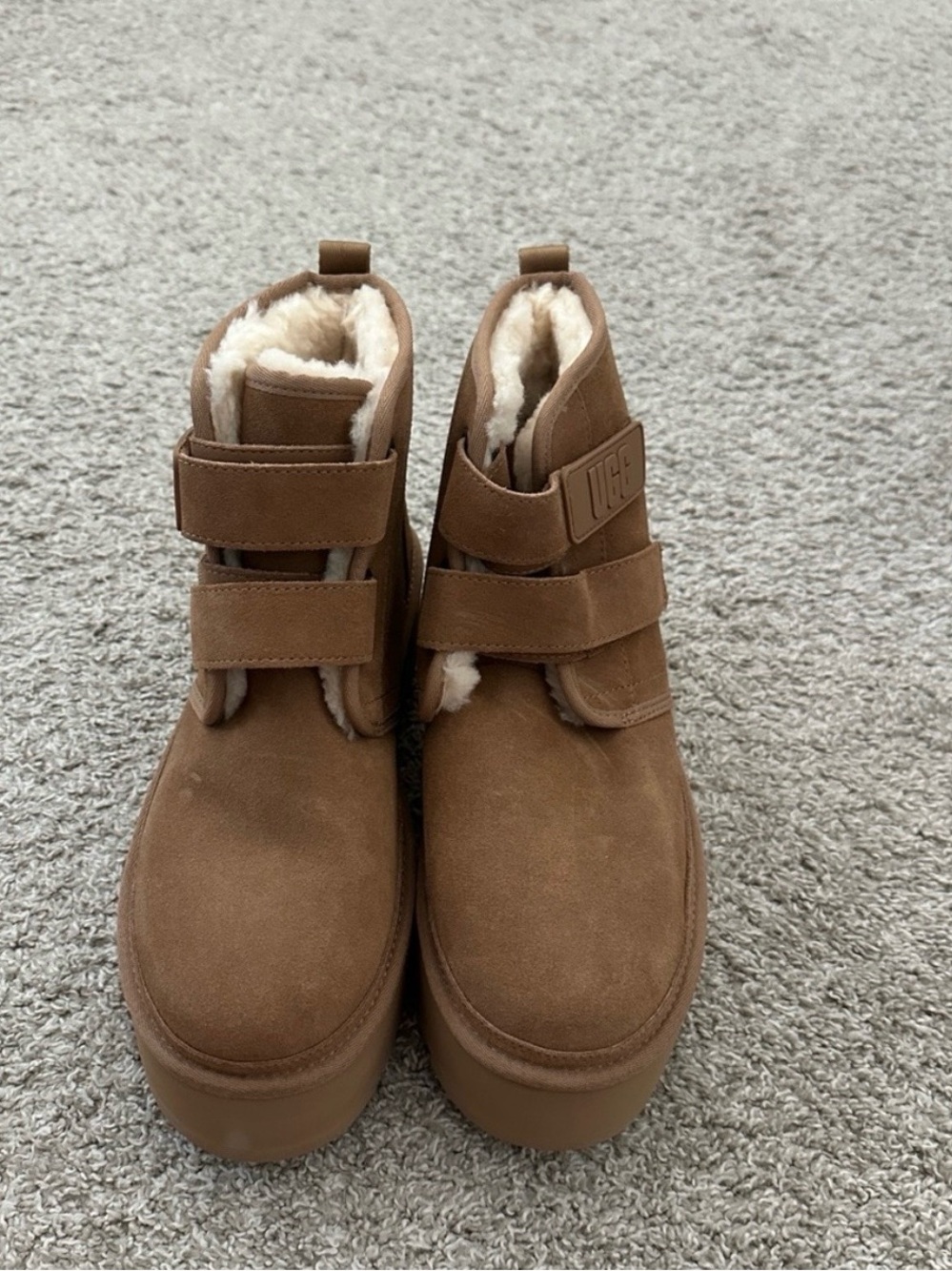 Ugg platform bootie - Brown